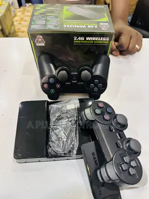 M8 Game Console With Wireless Controllers