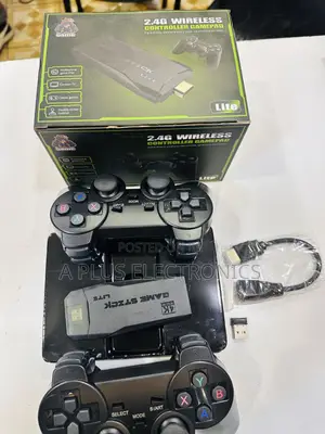 M8 Gamestick – Multiplayer Gaming Console