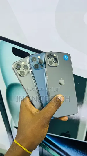 New Apple iPhone 12 Pro 256 GB Black