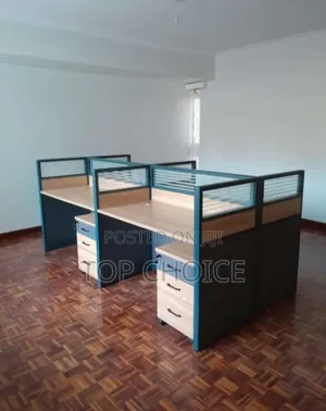 Four Ways Office Workstations