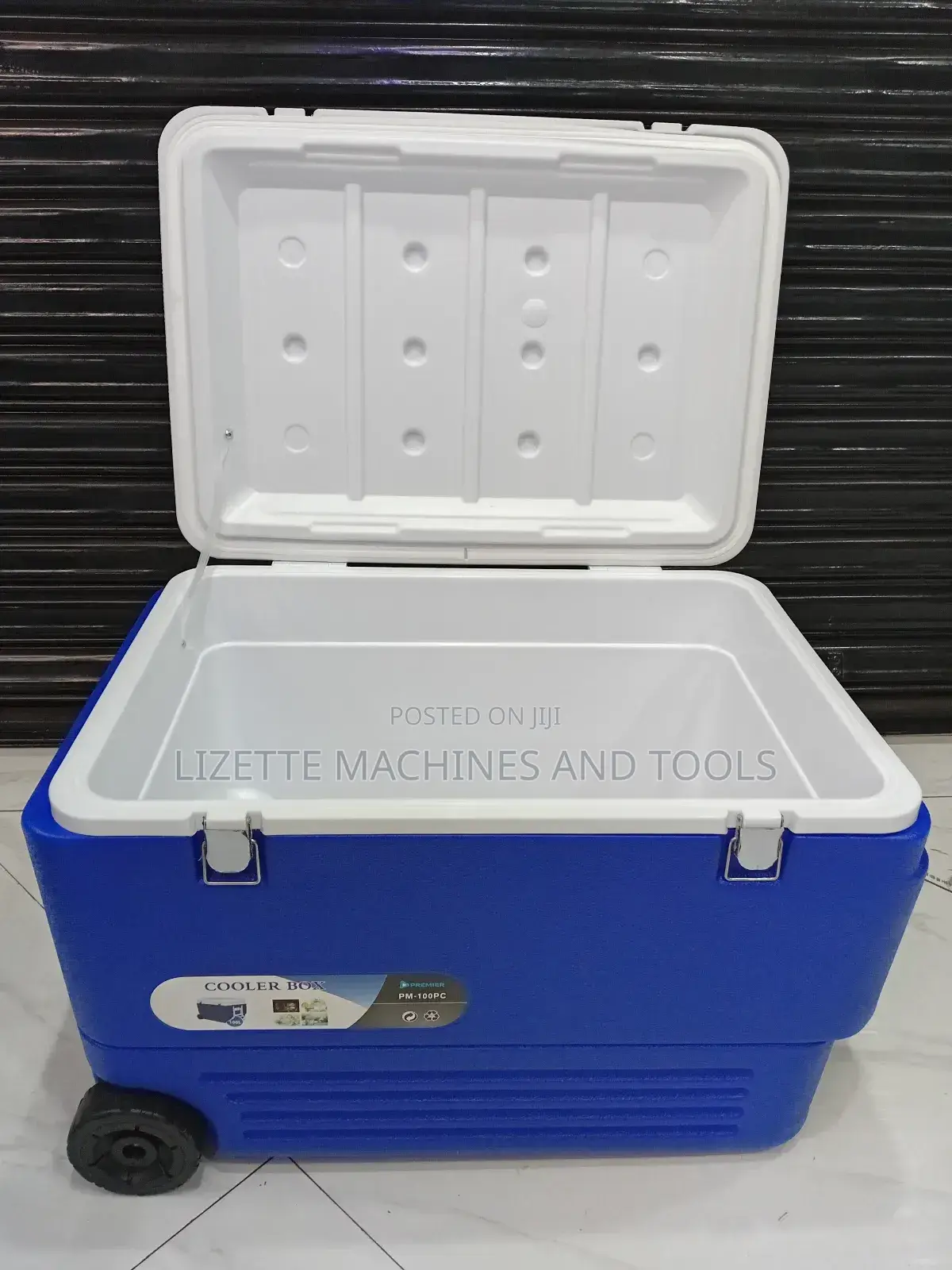 Premier 100l Cooler Box