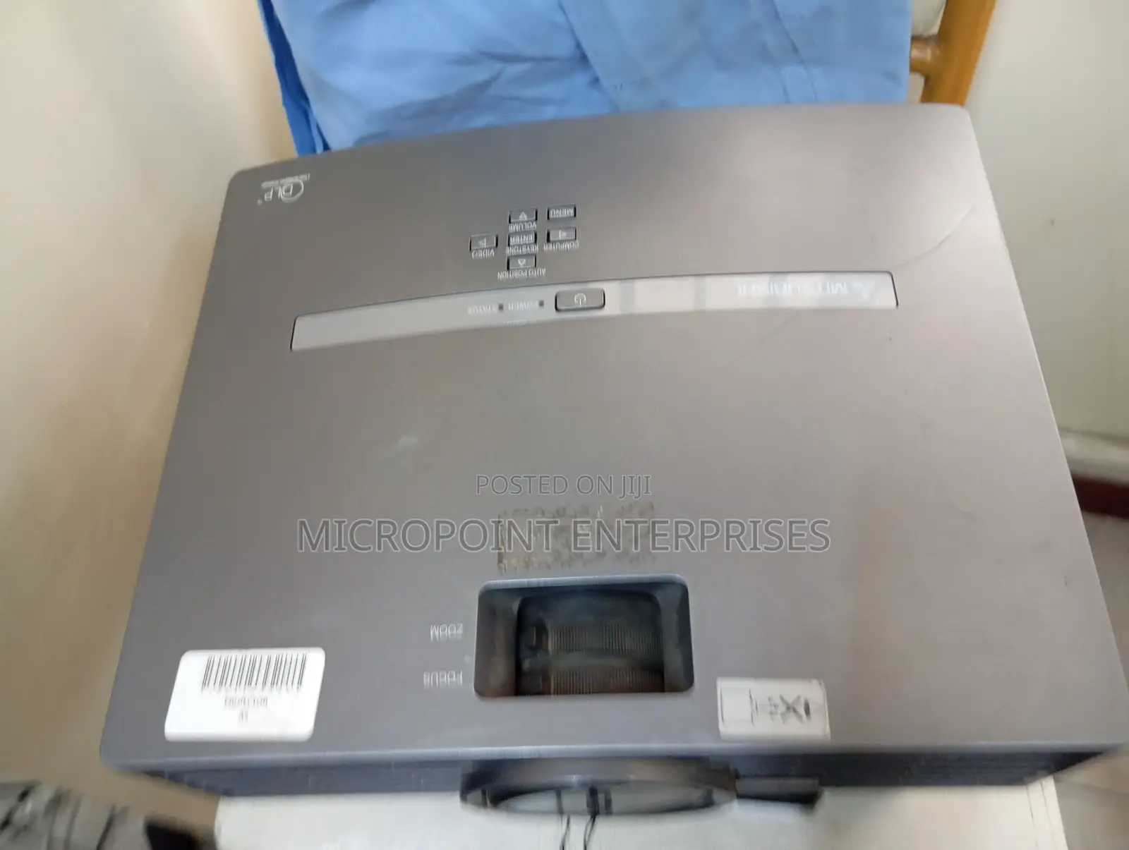 Projector Ex-Uk Mitsubishi