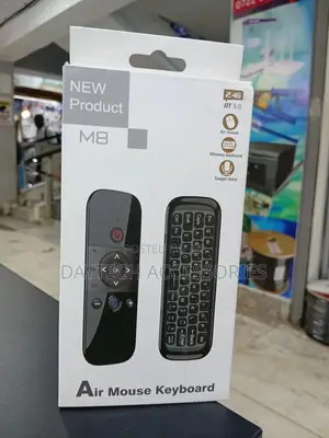 M8 2.4g Wireless Air Mouse and Mini Keyboard With Voice Control.