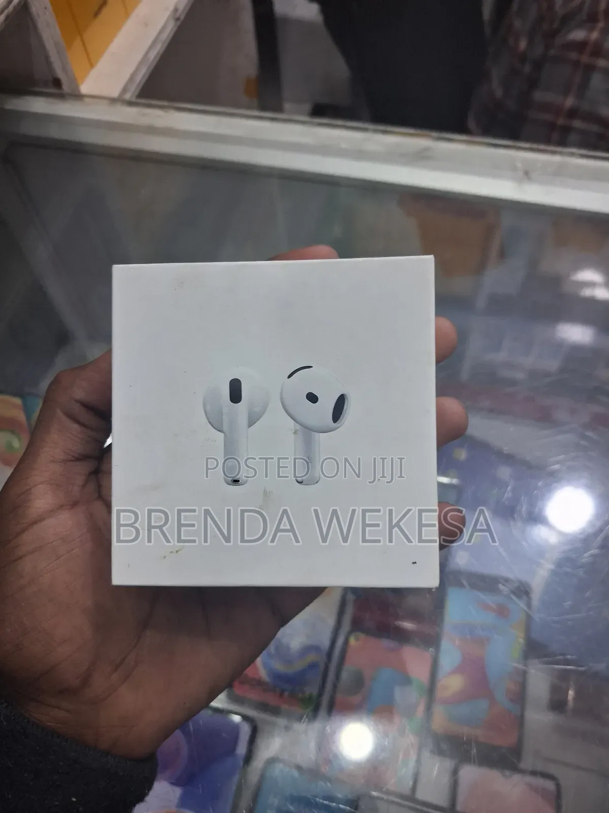 Air Pods 4