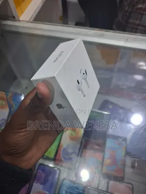Air Pods 4