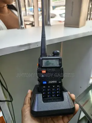 Baofeng Uv-5r Rechargeable Dual Band Walkie Talkie Radio