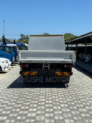 Mitsubishi Canter 2018
