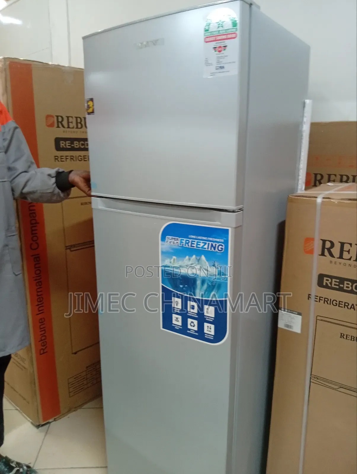 246l Silver Rebune Refrigerator