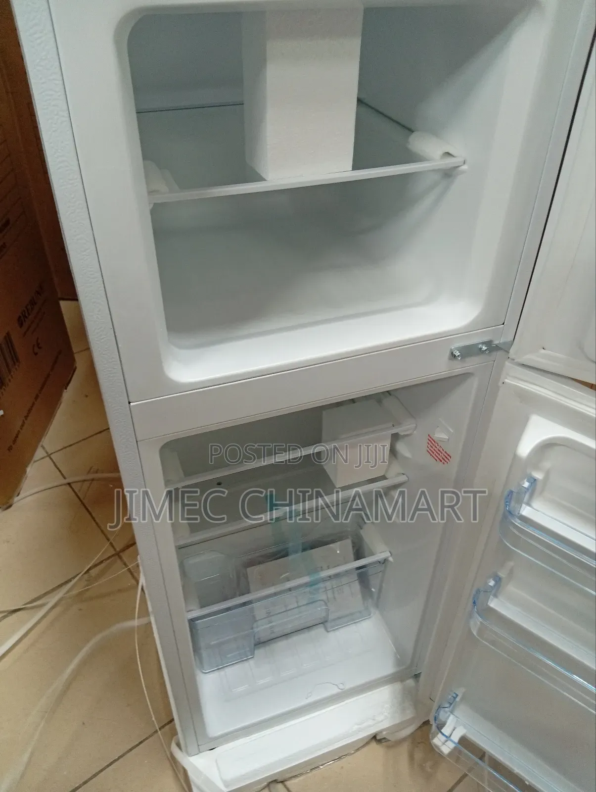 118l White Rebune Refrigerator