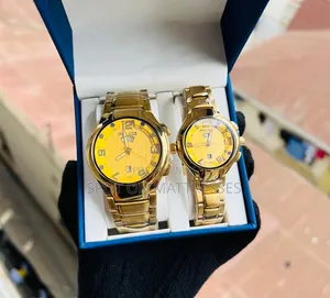 Couple Set Watch Water Resistant 5atm - 1pc 3000/- 2pcs 5000/-