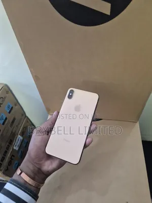 Apple iPhone XS Max 64 GB Gold