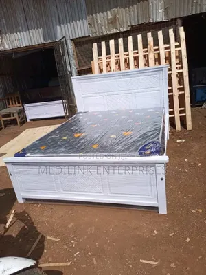 Mahogany Wooden 5*6! Beds Whitish