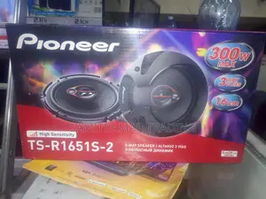 Ts-R1651s-2 Pioneer 16cm (6.5" Round) 3-Way in-Car Speakers 300w Max