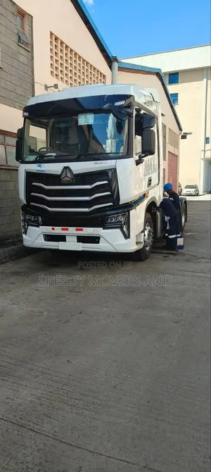 Trailers Trucks Avaliable for Transport. Containers Within Nairobi