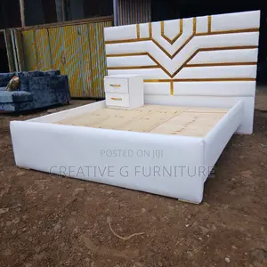 Modern 5×6 Wooden Bed