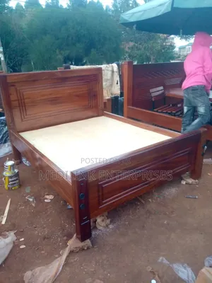 Mahogany Solid Queen Sized Beds 5*6