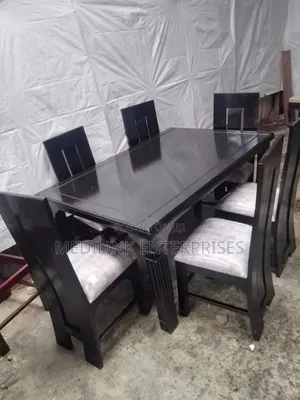 6-Seater Walnut Dinning Table Set