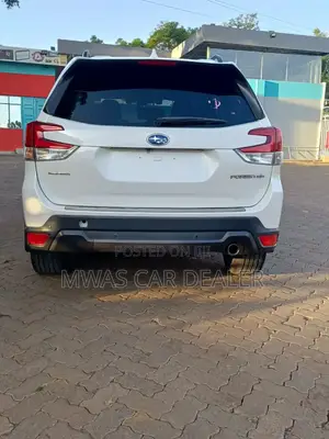 Subaru Forester 2018 White