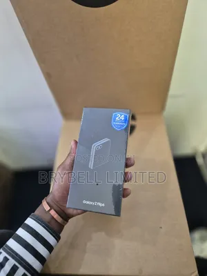 New Samsung Galaxy Z Flip6 256 GB Blue