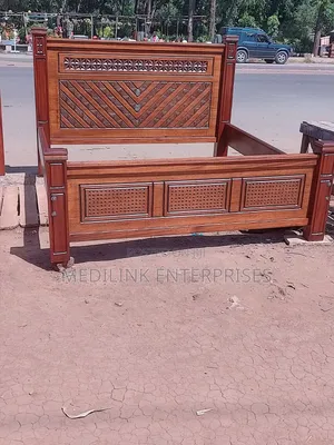 Solid Mahogany Vanish Queen Sized Beds