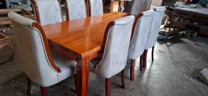 8-Seater Mahogany Vanish Upholstered Chairs Dinning Table Set