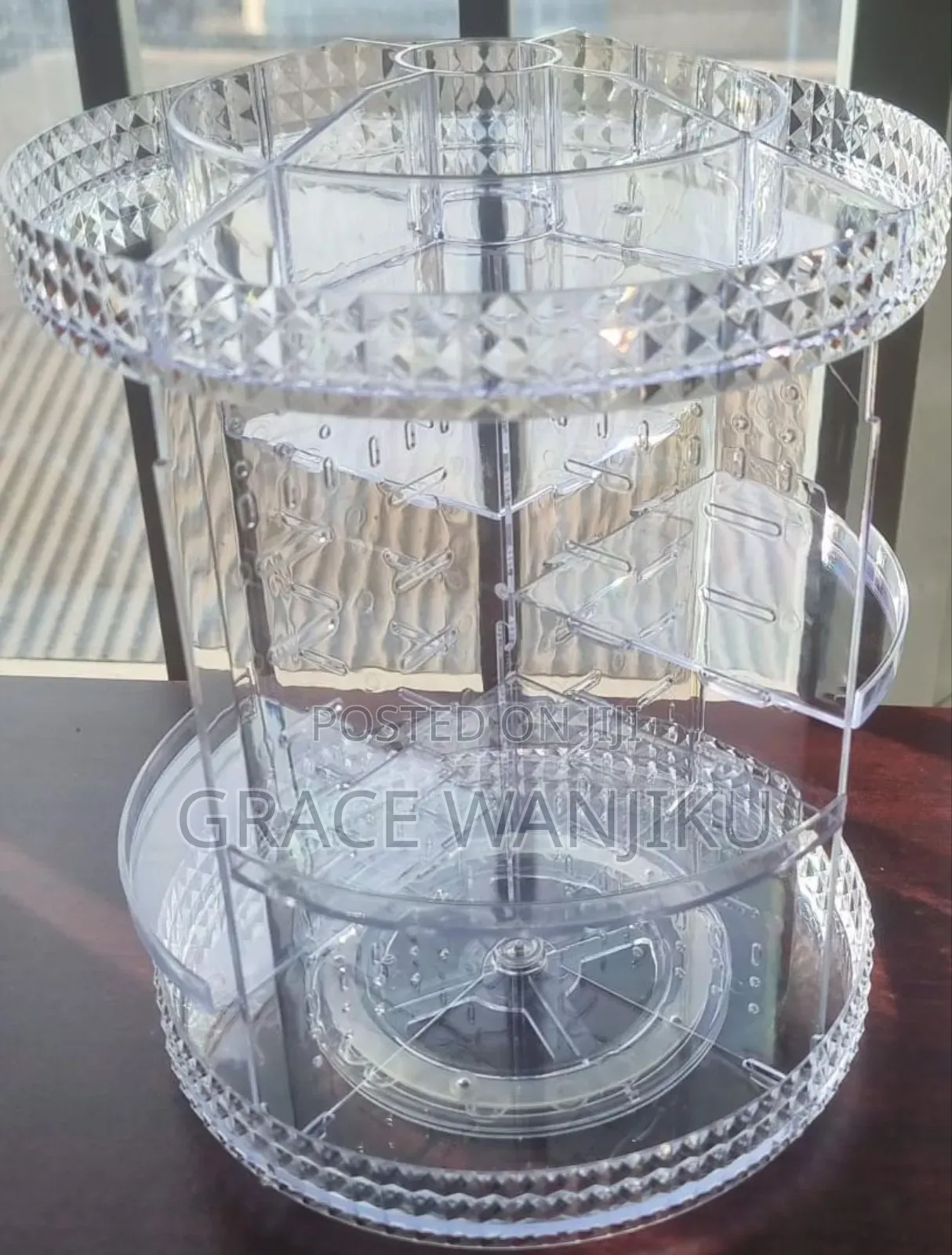 Clear Acrylic 3600 Rotating Diamond Pattern Cosmetic Organizer