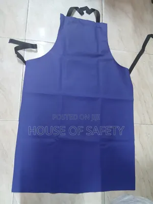 Water and Bleah Blue Apron Waterproof