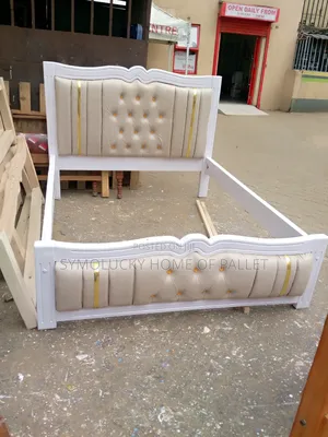 5*6 Queen Size Bed. Hardwood Framed