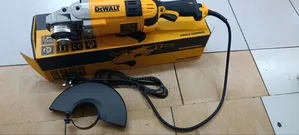 9" Dewalt Angle Grinder 2200watts