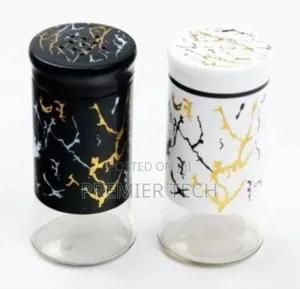 *Seasoning Salt Shaker Now Available in 4 Colours