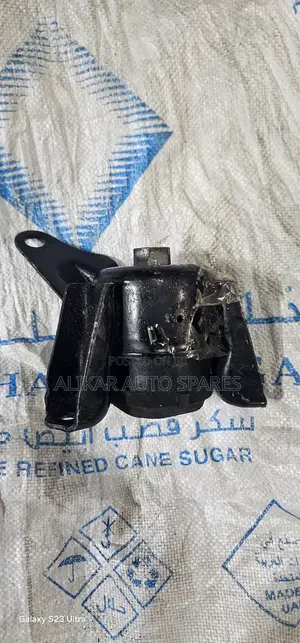 1az Toyota Voxy Noah Engine Mountings