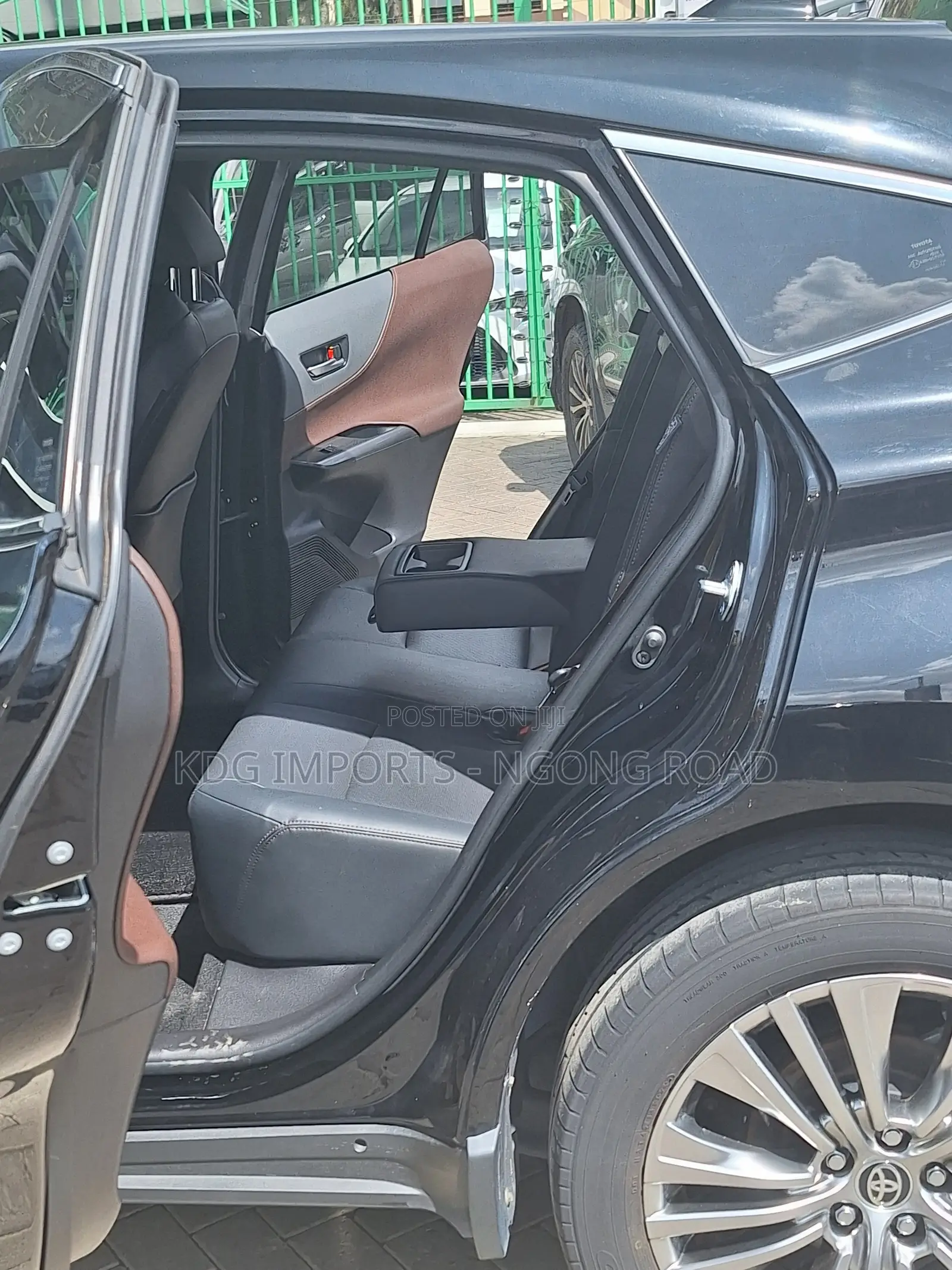 Toyota Harrier 2020 Matt Black