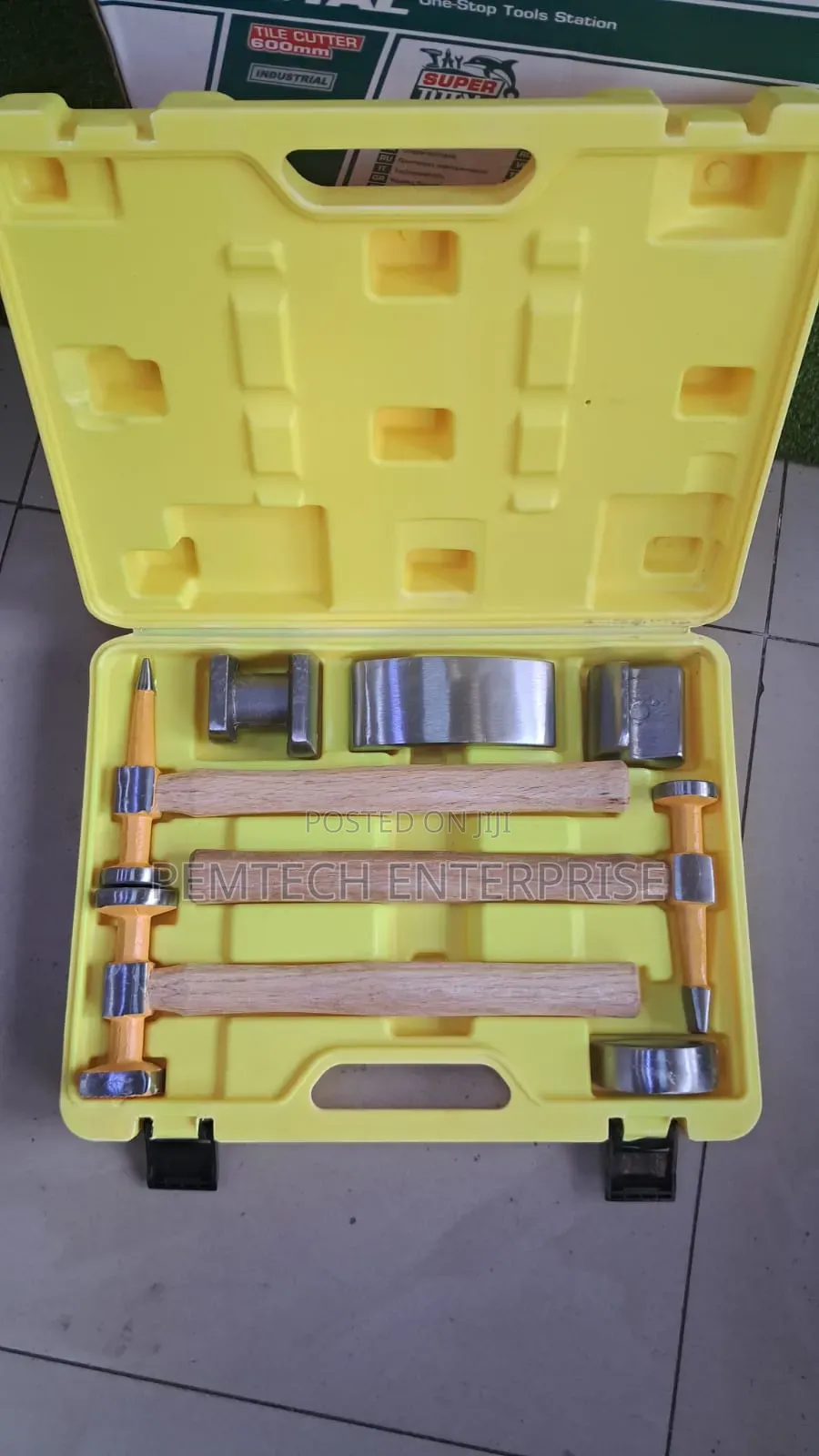 Auto Body Repair Hammer and Dolly Tool Set.