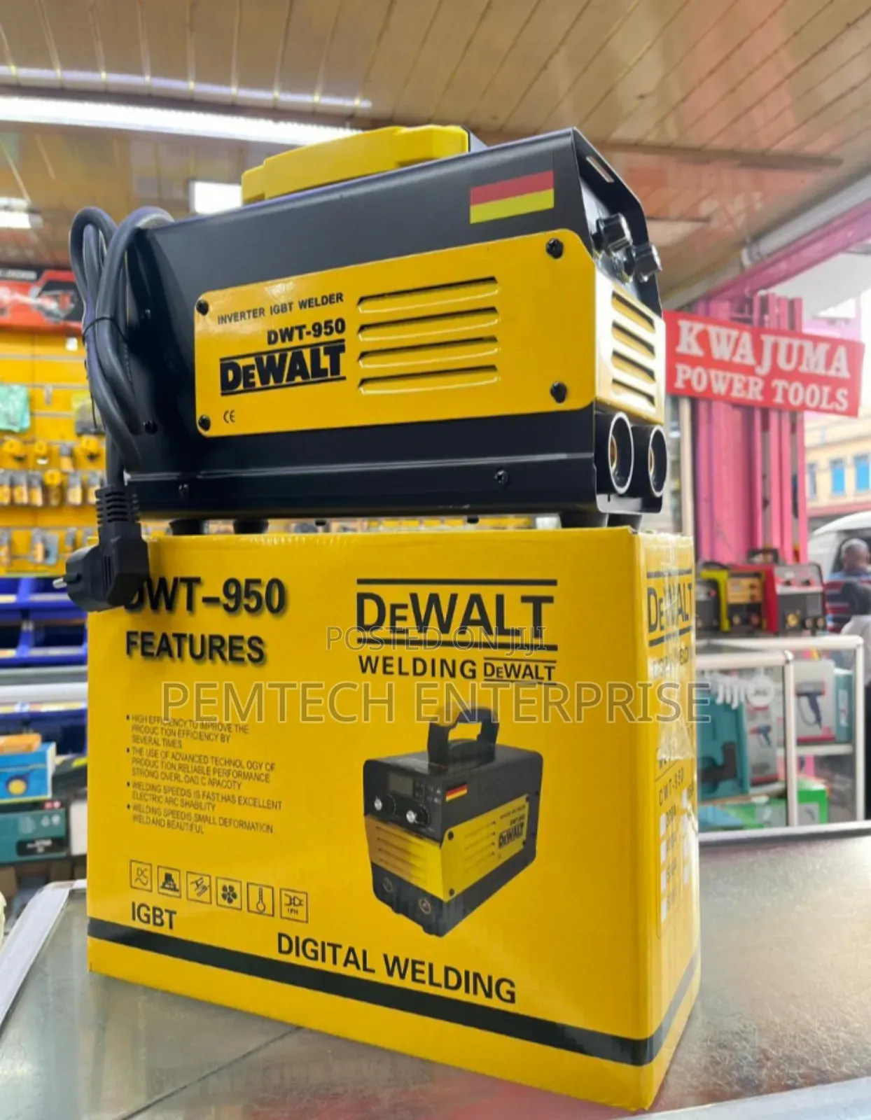 Dewalt DWT-950 Inverter Igbt Welder.