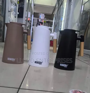 Redberry Flask With Bamboo Handle 1litre