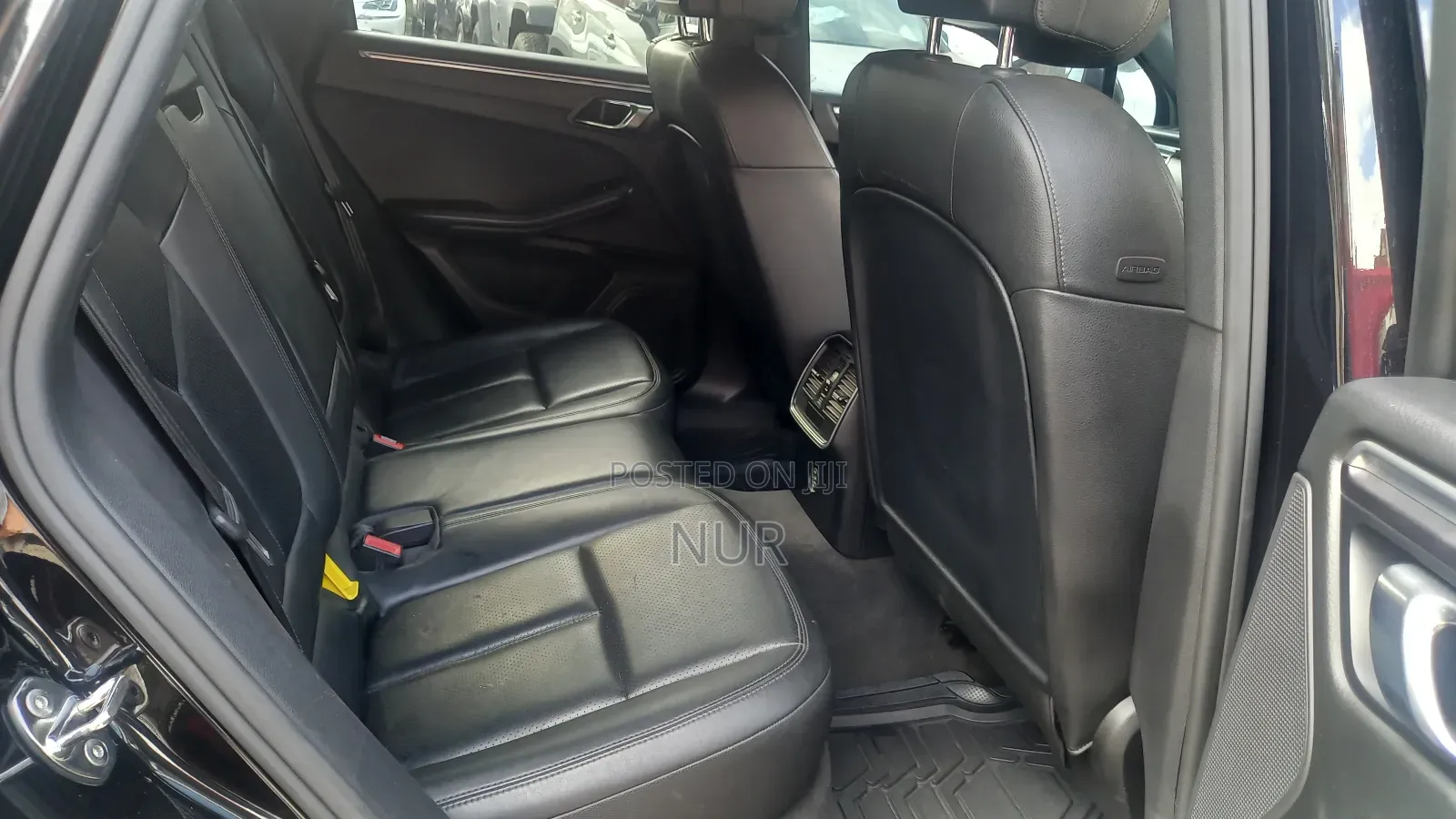 Porsche Macan 2016 Black