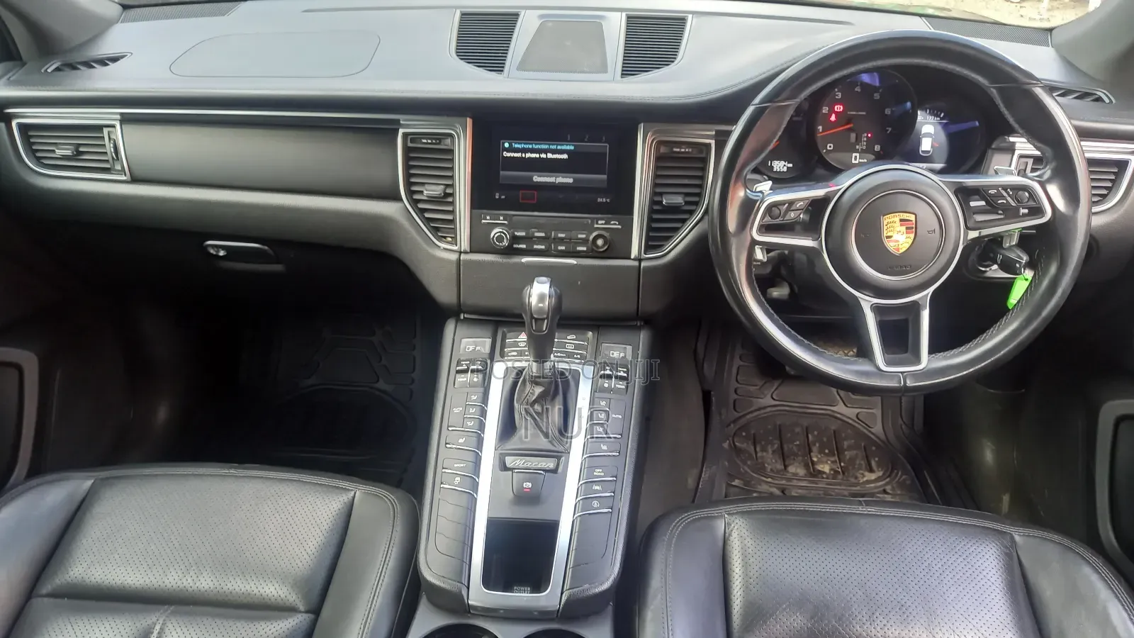 Porsche Macan 2016 Black