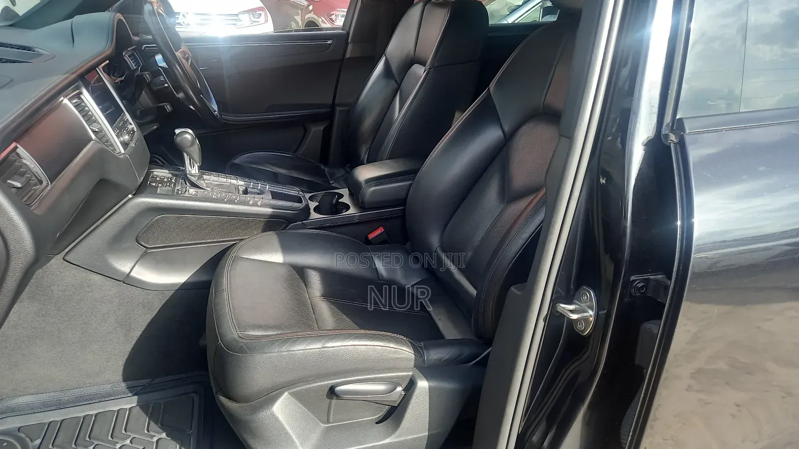 Porsche Macan 2016 Black
