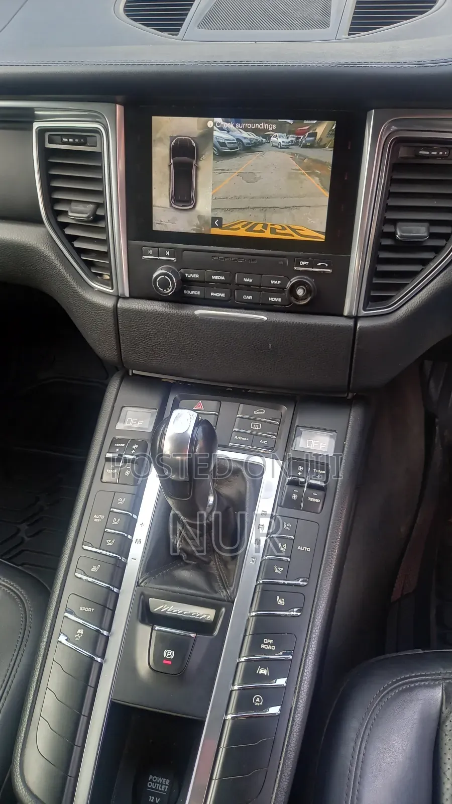 Porsche Macan 2016 Black