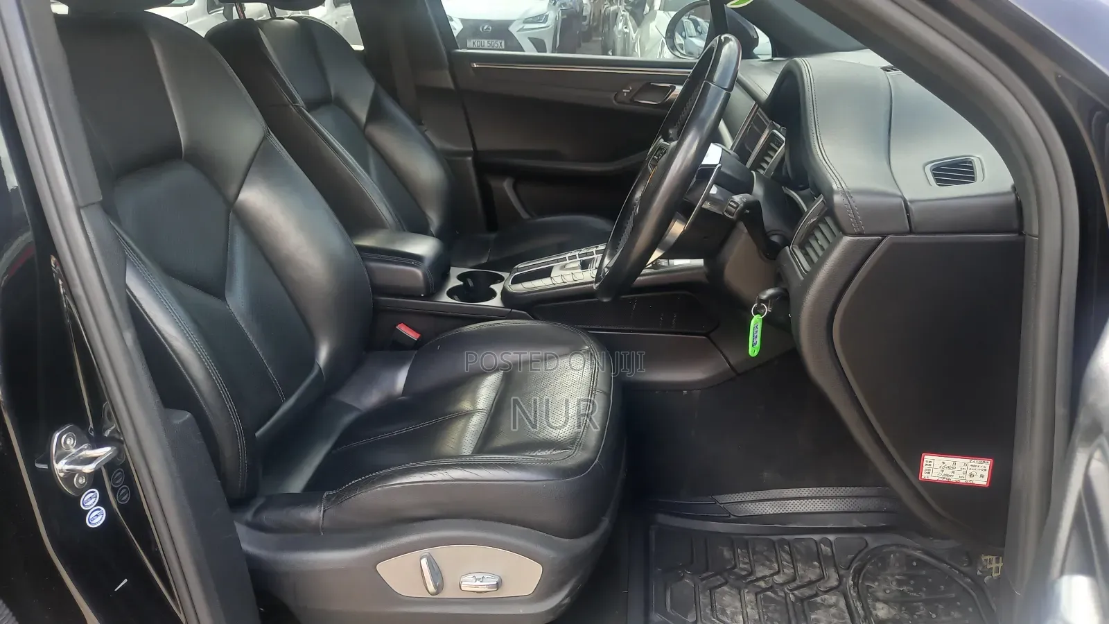 Porsche Macan 2016 Black