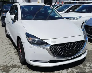Mazda 2 2020 White