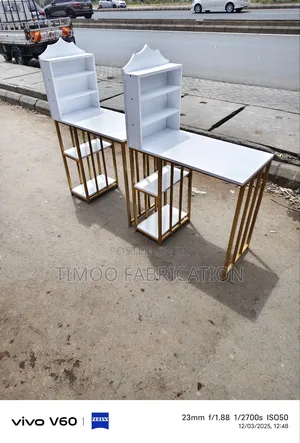Nail Tables With Shelf