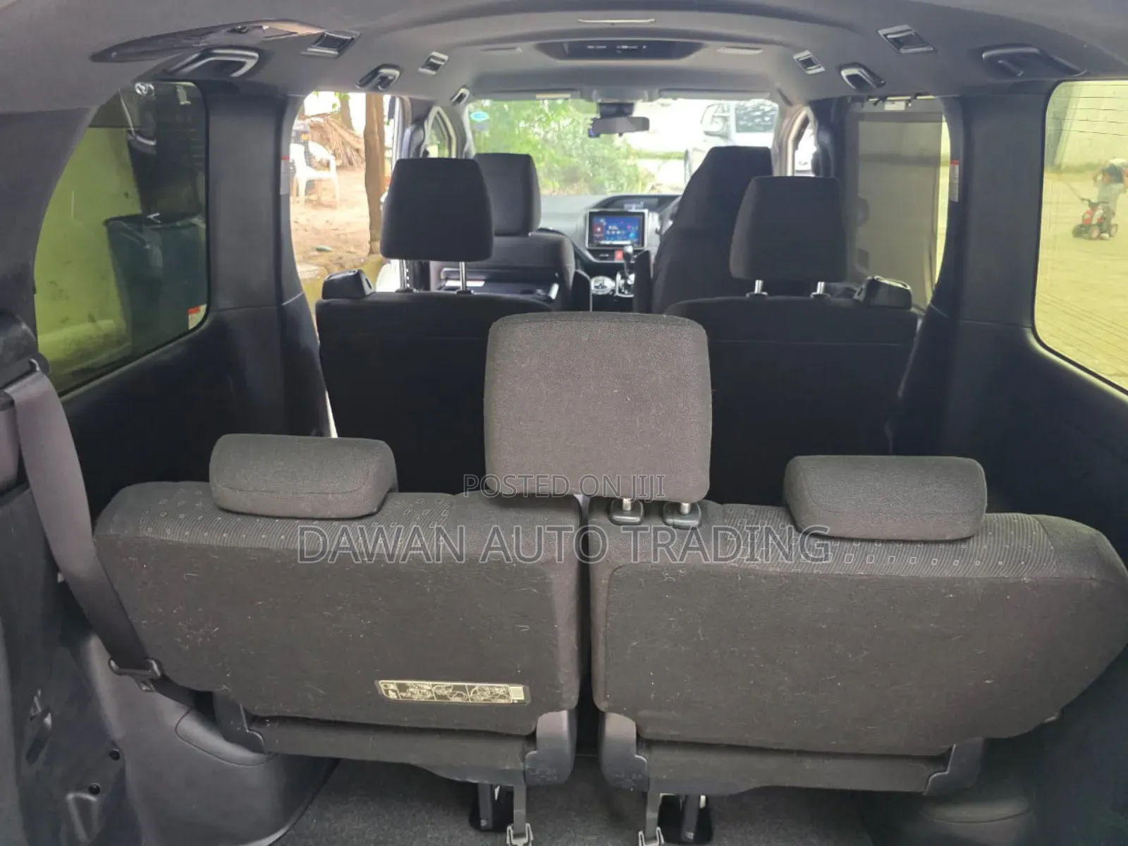 Toyota Voxy 2018 White