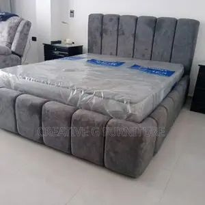 Elegant 5by6 Chester Bed