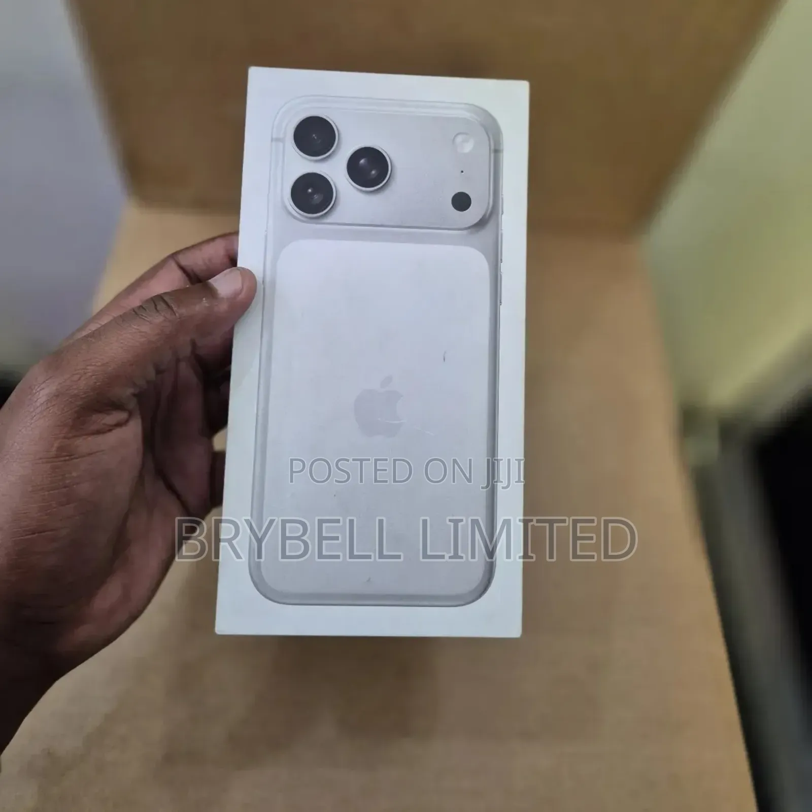 New Apple iPhone 17 Pro Max 256 GB Silver