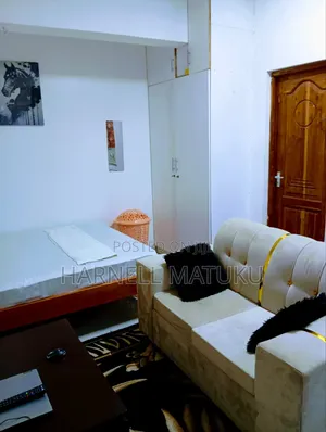 Cozy Studio Airbnb Apartment