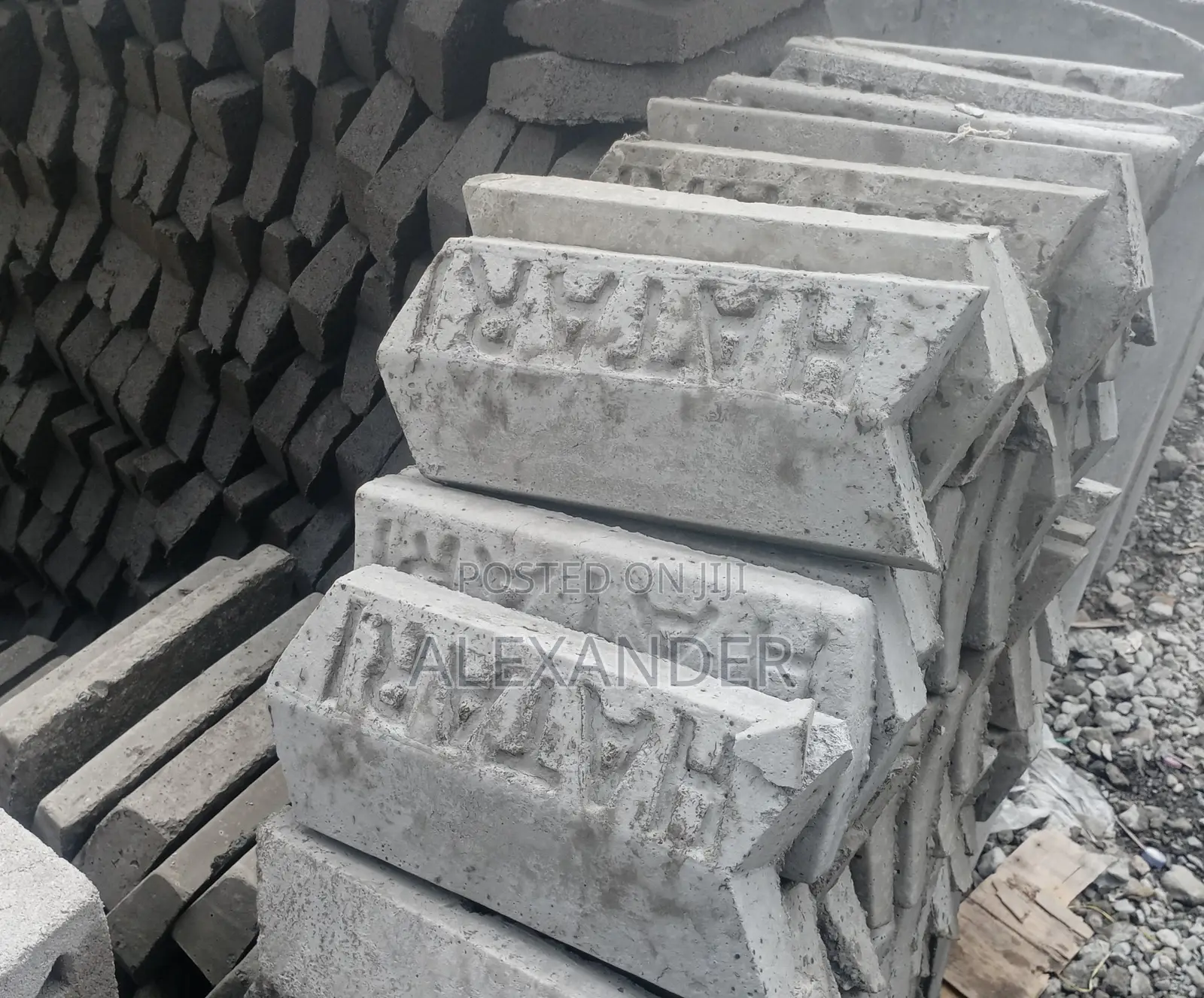 Hatari Blocks