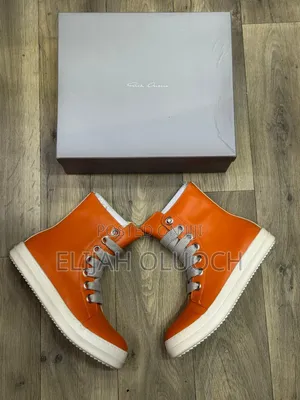 High Top Rick Owen Boots