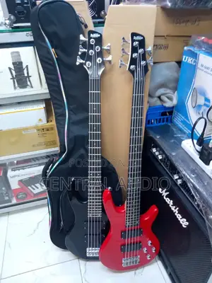 Ibanez 5string Bass Guitar+Padded Guitar Bag