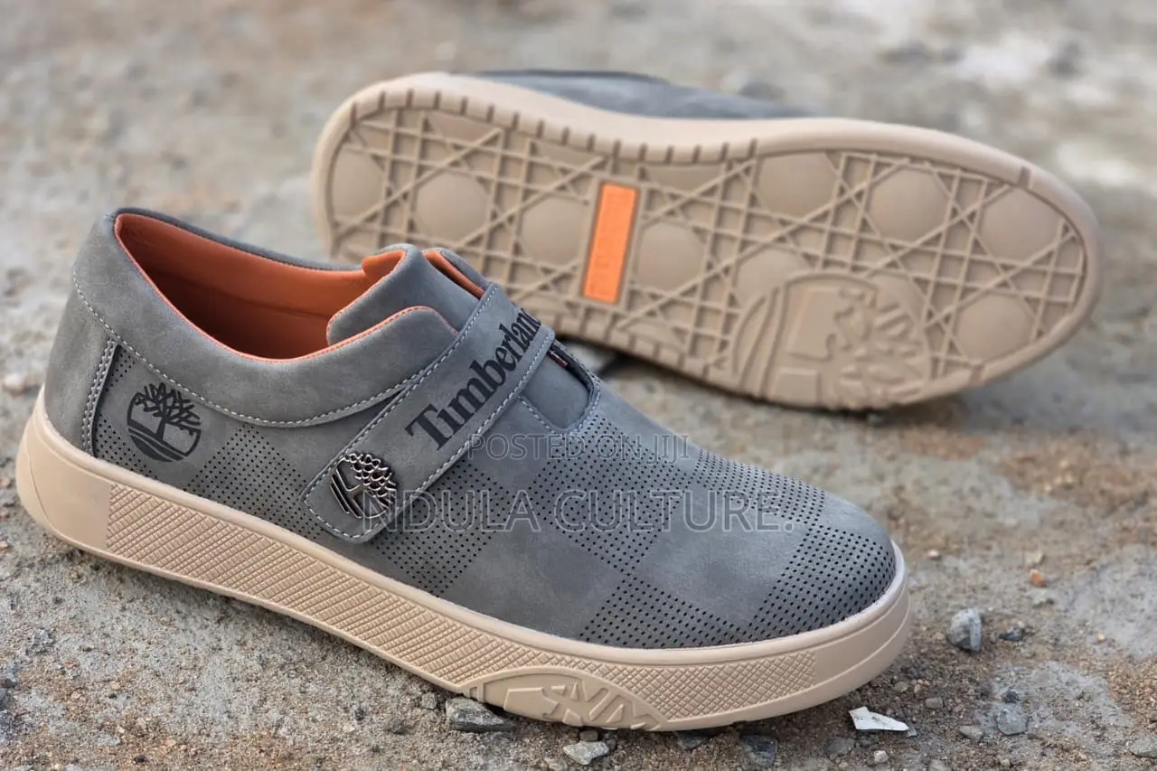 Mens Casual Sneakers